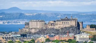 geos-general-unsplash-edinburgh castle and forth