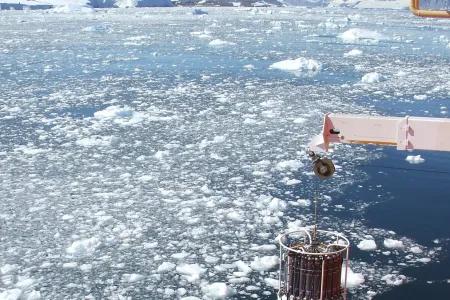 Water sampling onboard the US research ship RV Laurence M. Gould in Ryder Bay