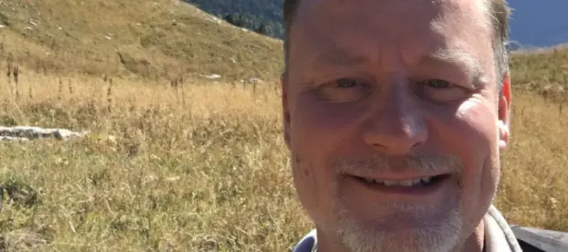 Dr James Paterson headshot