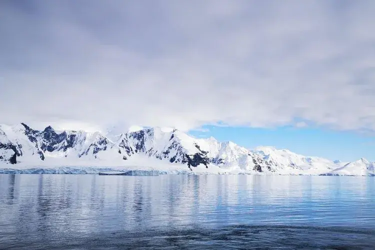 Antarctic sea ice surrounded by ocean